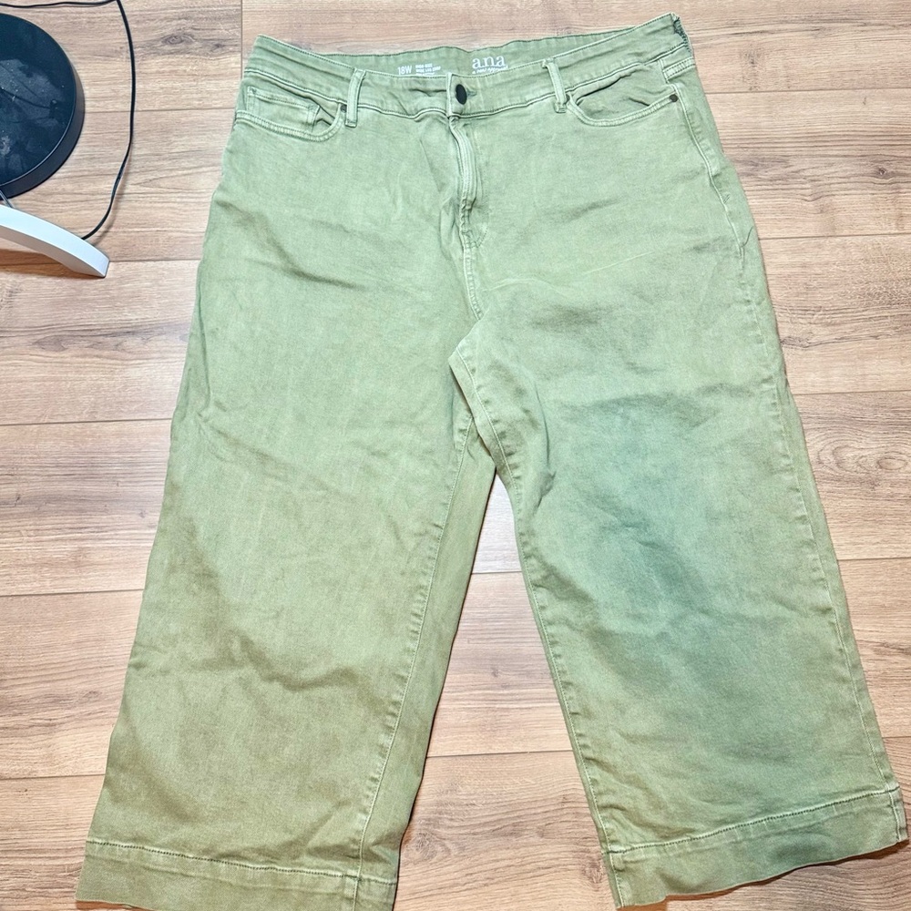 a.n.a Green High Rise Wide Leg Crop Jeans